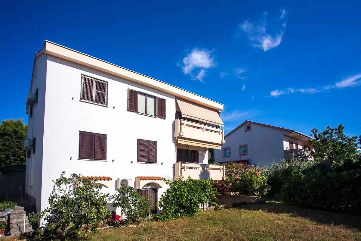 Apartment Robi Punat 0*,  Croatia