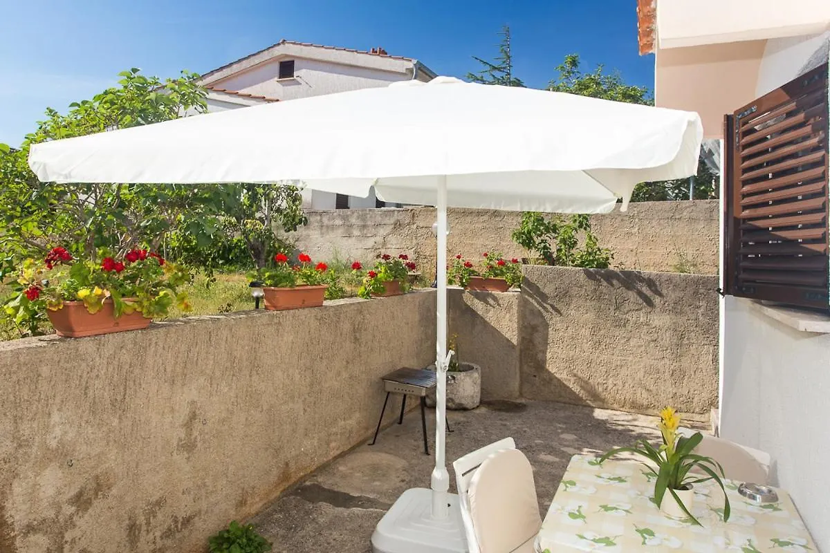 Apartment Robi Punat