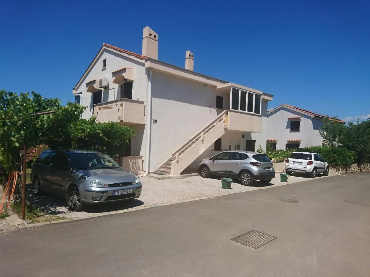 Apartment Robi Punat